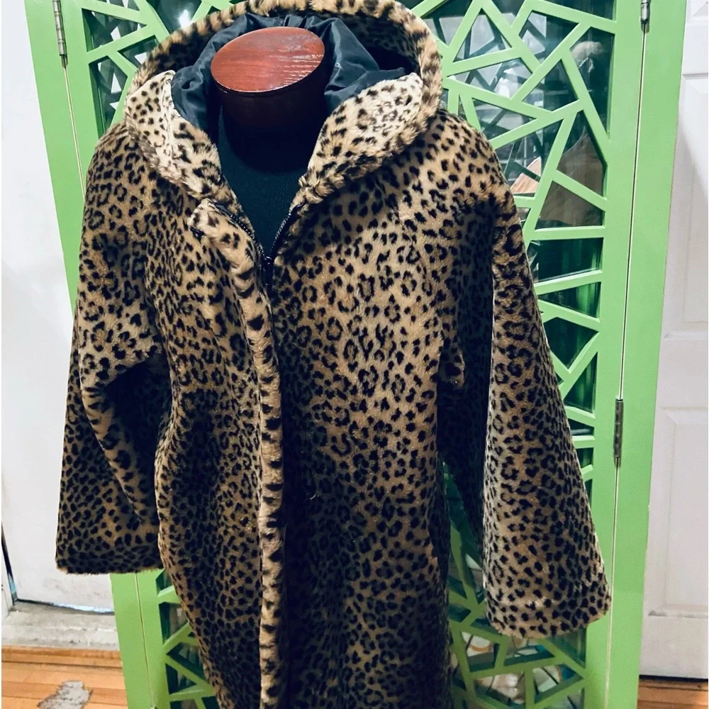 Dennis Basso Luxury Cheetah Print Hooded Faux Fur Coat